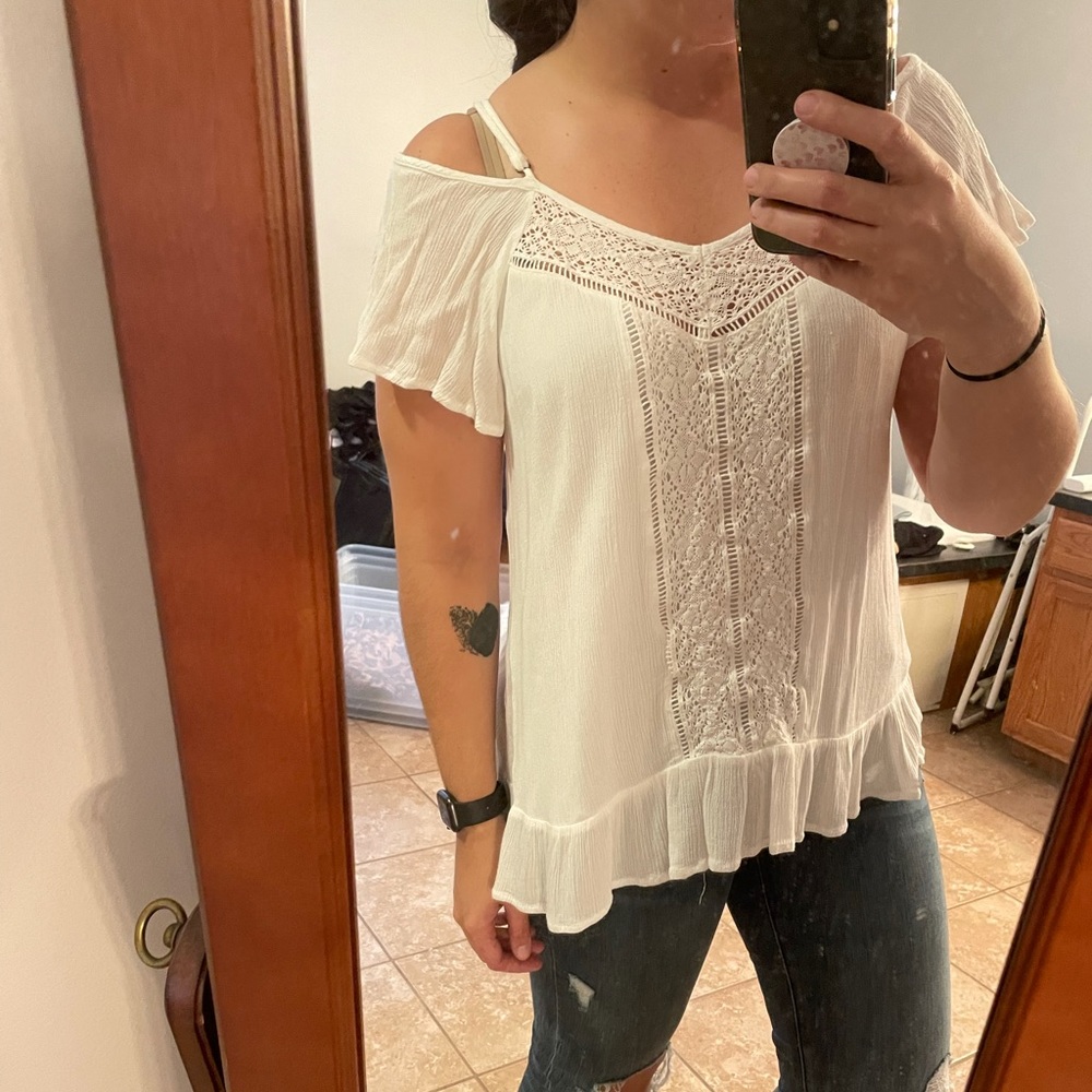 Cold shoulder top